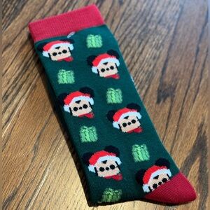 Disney Mickey Tsum Tsum Santa Christmas socks NEW with tags